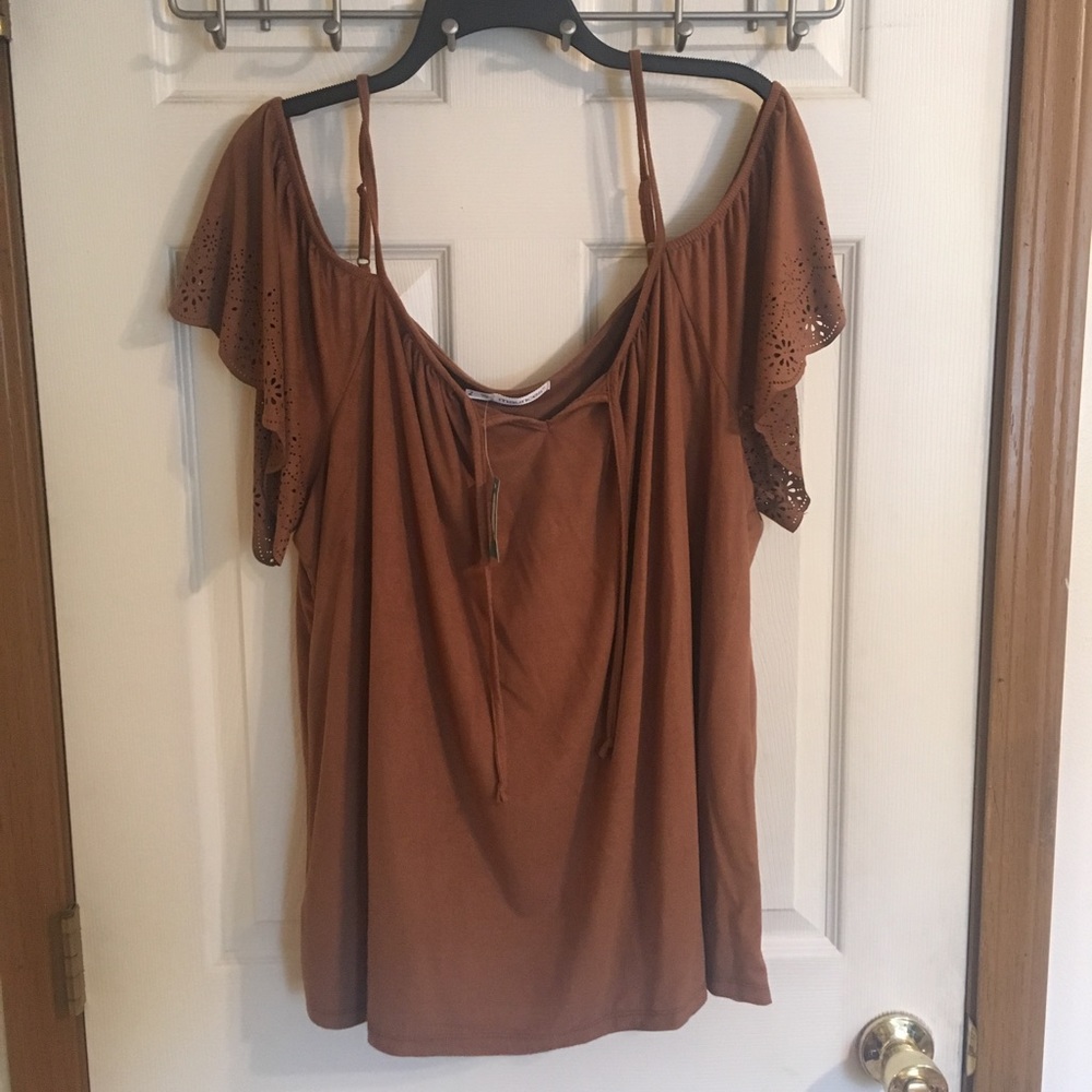 NWT Maurices top size 2 (plus size)